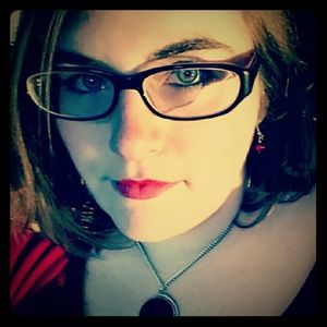 Meet your Posher, Ash